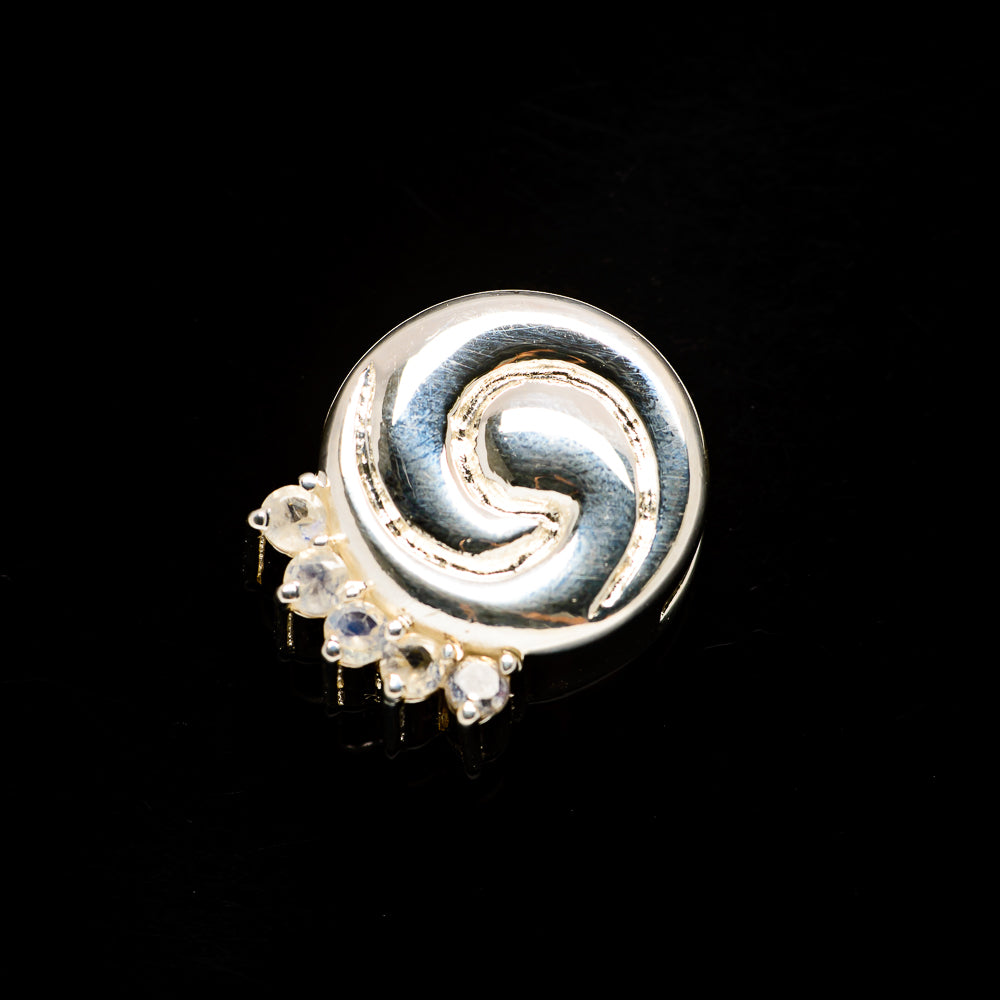 White Quartz Pendants handcrafted by Anasilvercos - PD734183