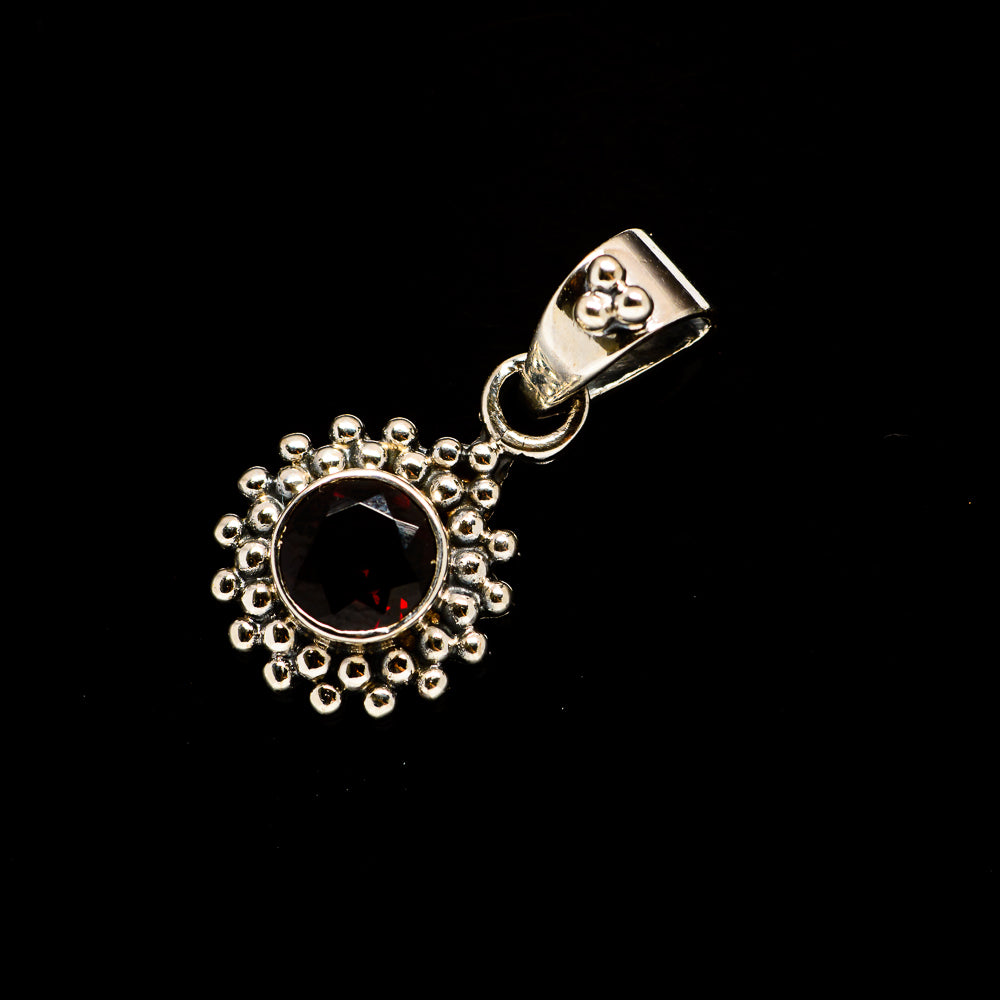 Garnet Pendants handcrafted by Anasilvercos - PD734805