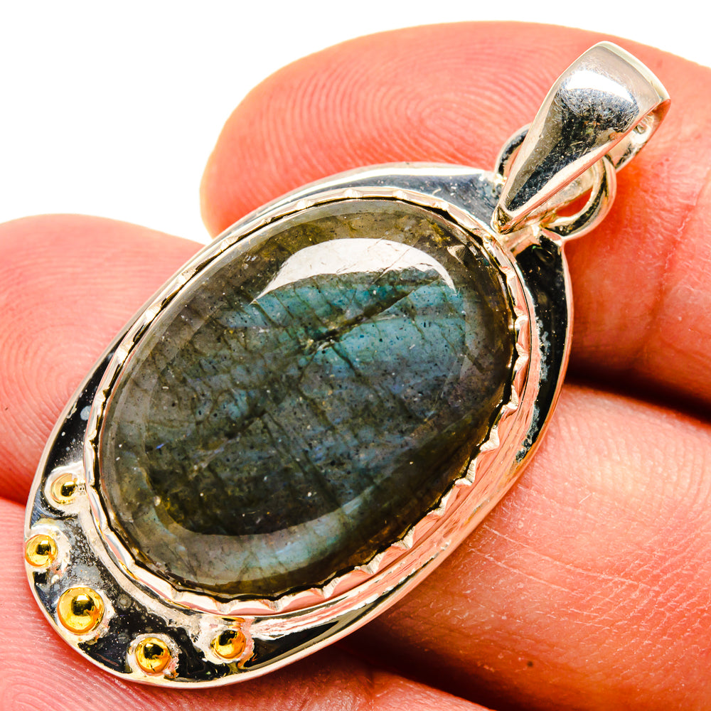 Labradorite Pendants handcrafted by Anasilvercos - PD736688