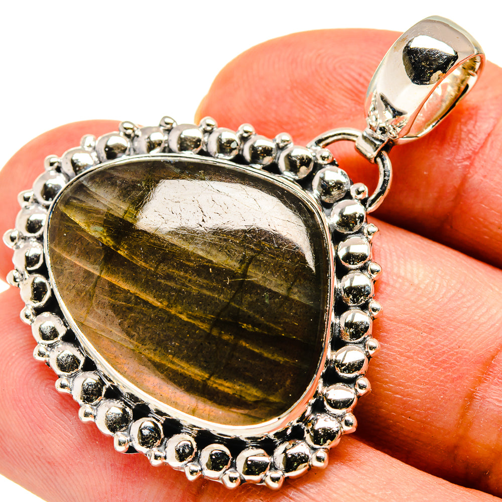 Labradorite Pendants handcrafted by Anasilvercos - PD736982
