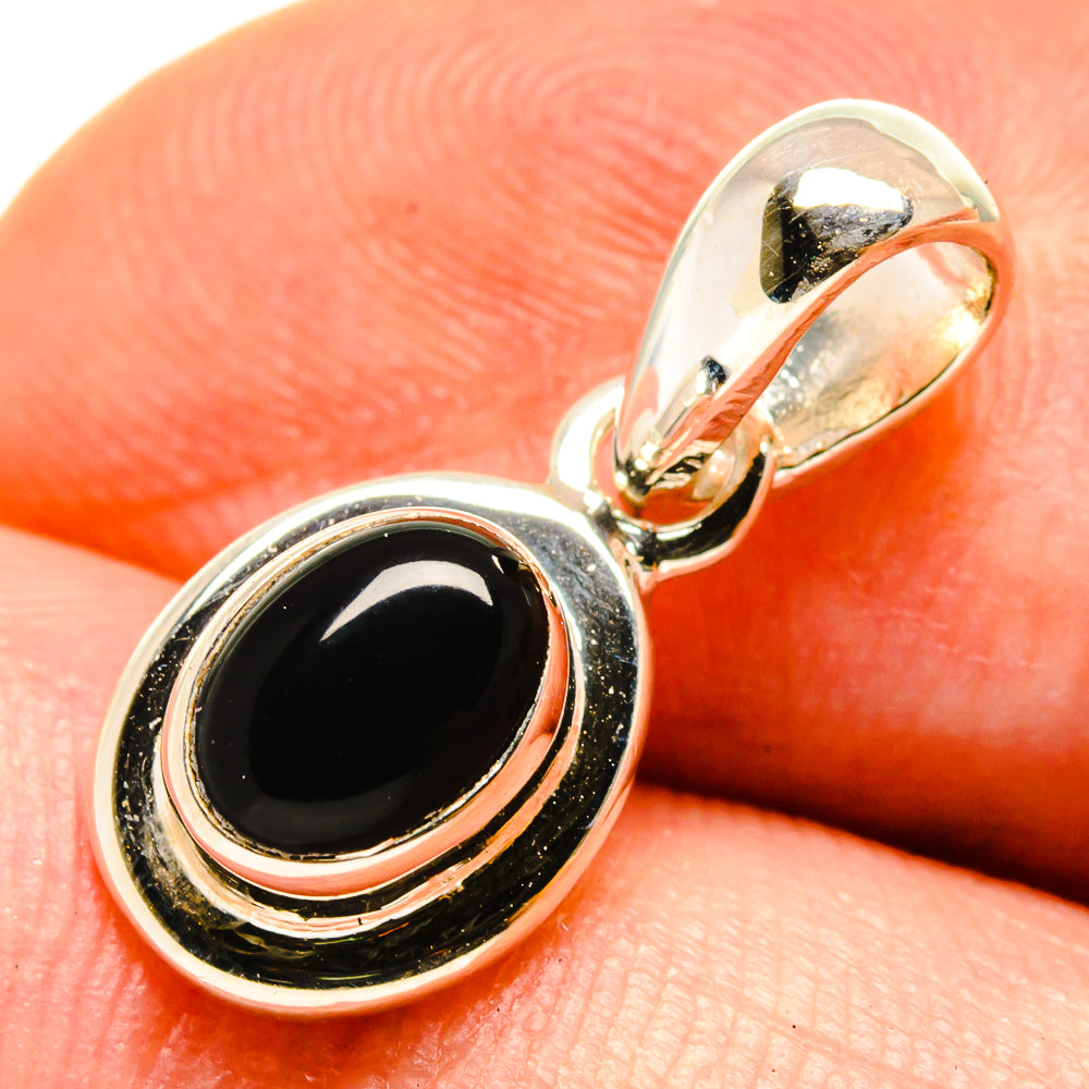 Black Onyx Pendants handcrafted by Anasilvercos - PD737331