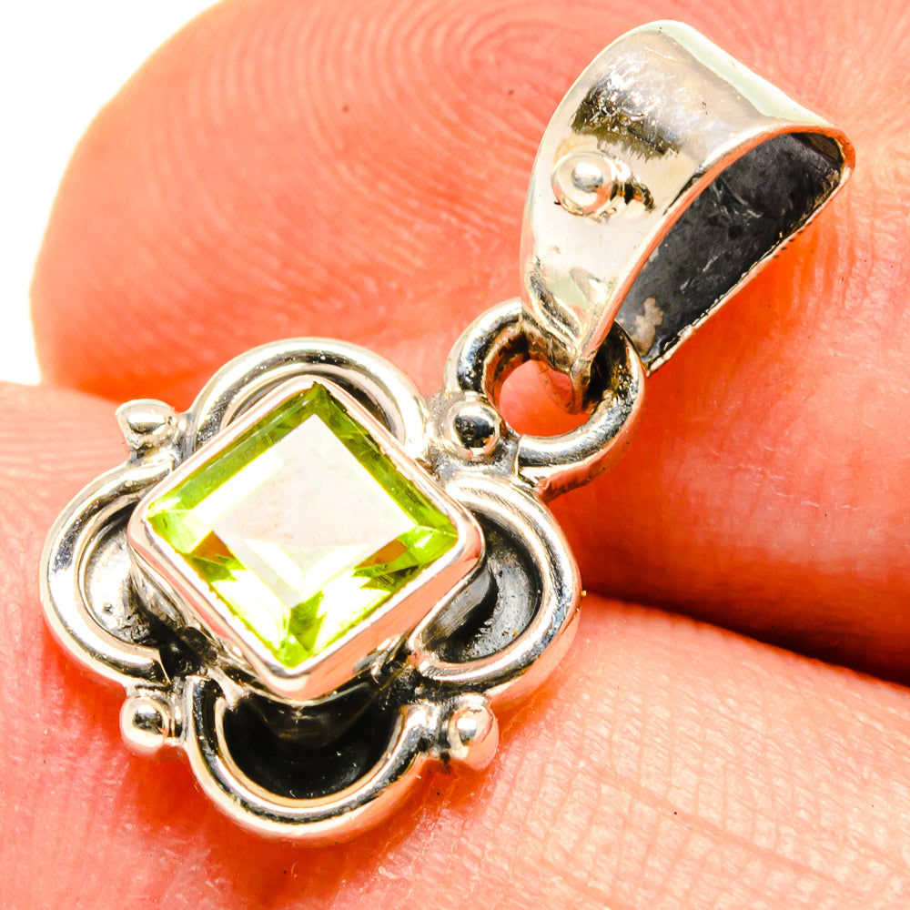 Peridot Pendants handcrafted by Anasilvercos - PD737332