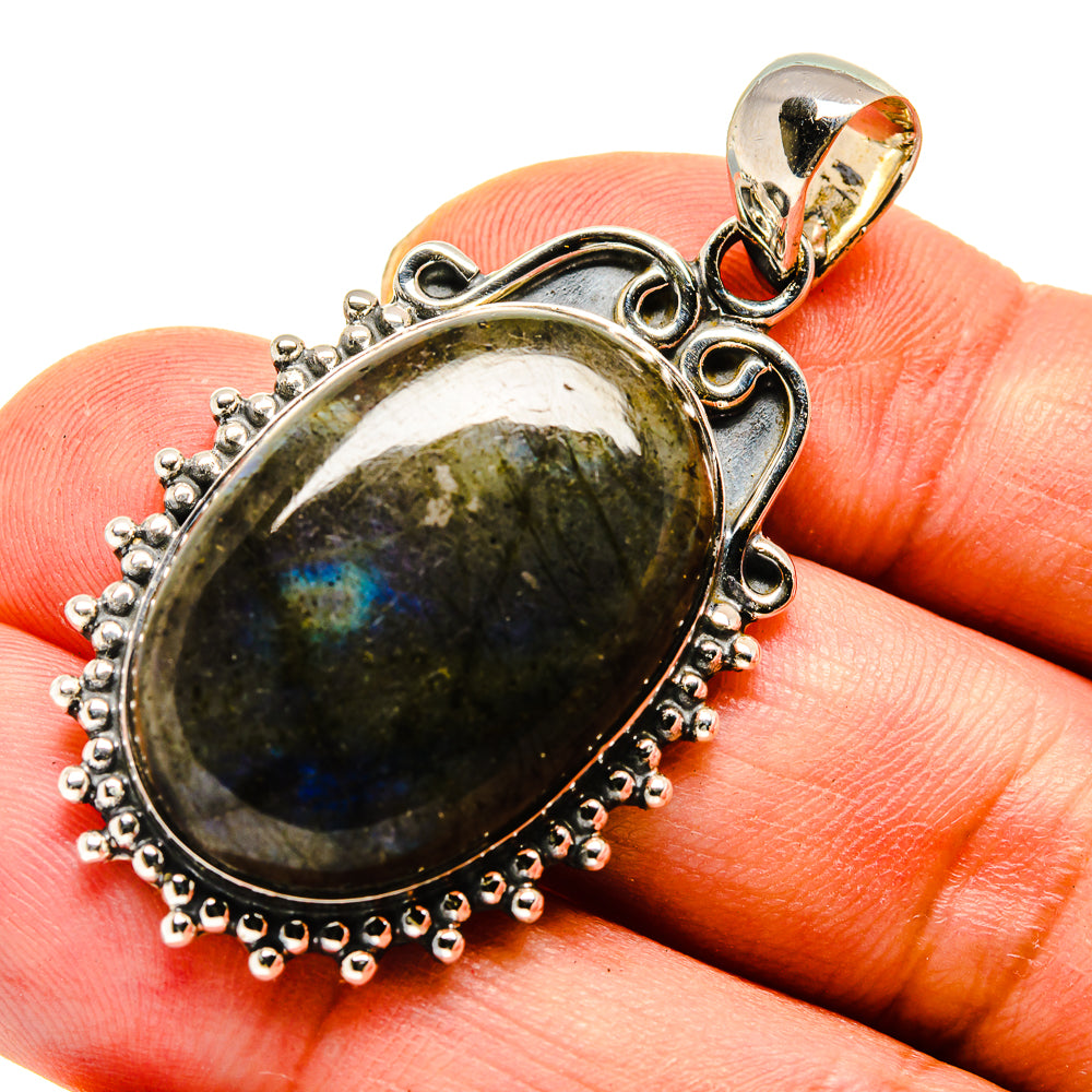Labradorite Pendants handcrafted by Anasilvercos - PD738332