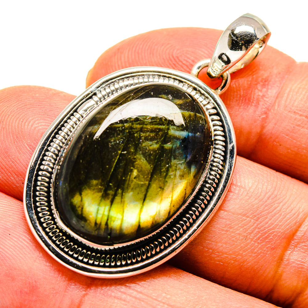 Labradorite Pendants handcrafted by Anasilvercos - PD738369