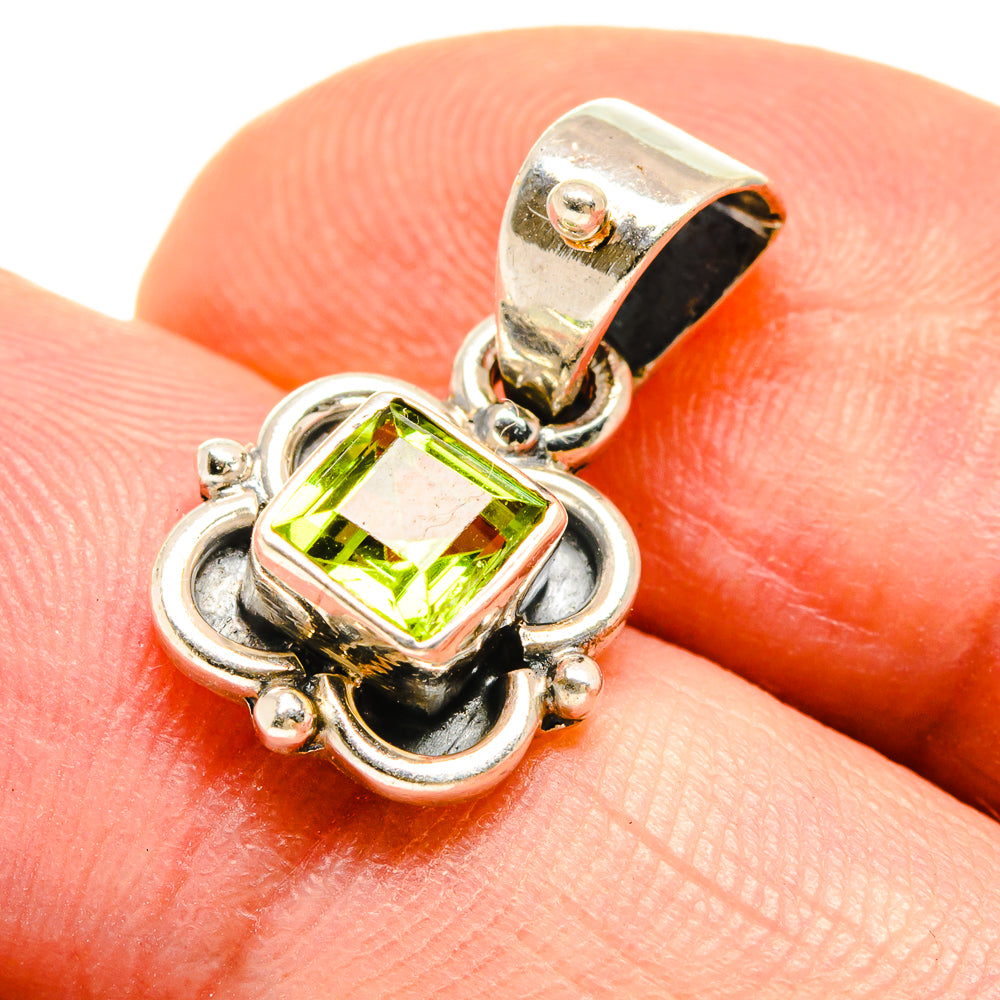 Peridot Pendants handcrafted by Anasilvercos - PD738882