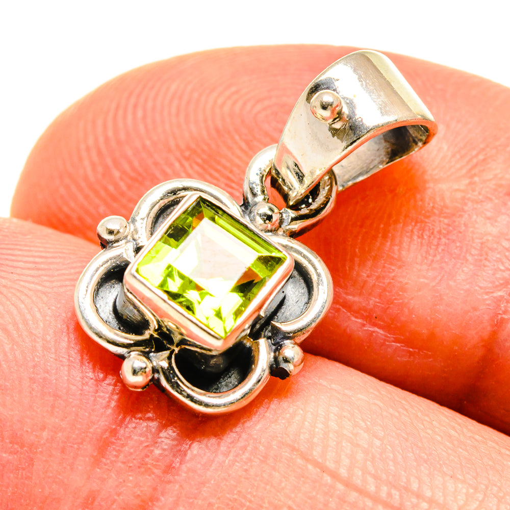 Peridot Pendants handcrafted by Anasilvercos - PD738886