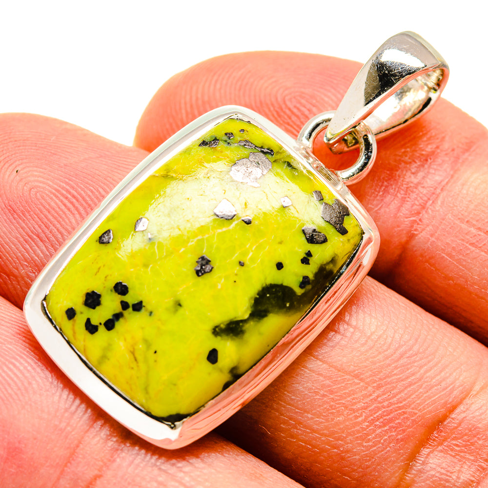 Stichite Pendants handcrafted by Anasilvercos - PD738890