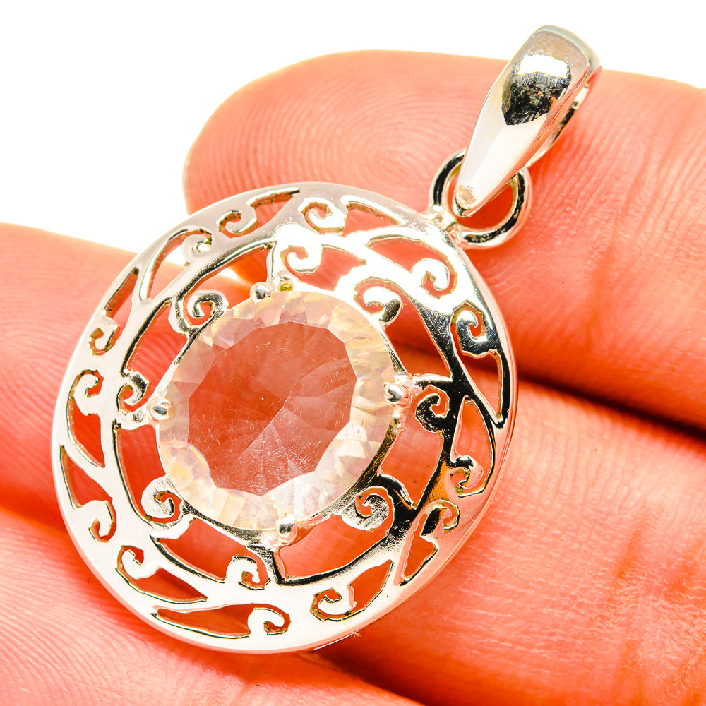 White Quartz Pendants handcrafted by Anasilvercos - PD7392