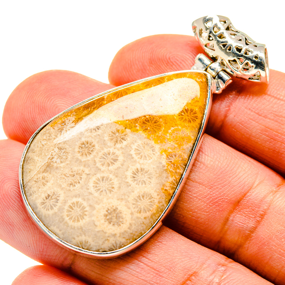 Fossil Coral Pendants handcrafted by Anasilvercos - PD739381