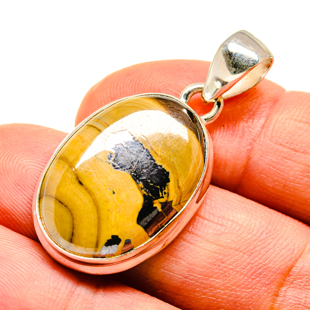 Schalenblende Pendants handcrafted by Anasilvercos - PD739451