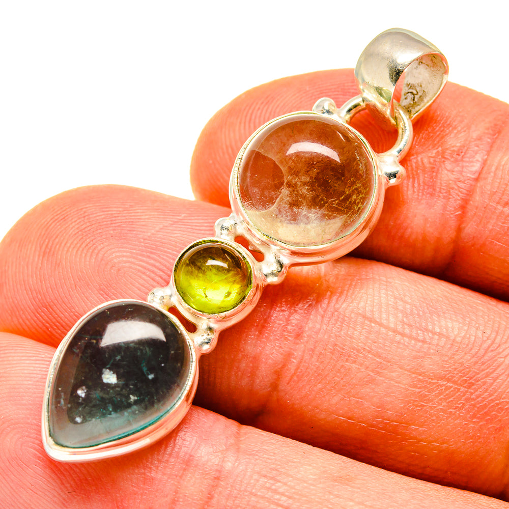Green Fluorite Pendants handcrafted by Anasilvercos - PD739622