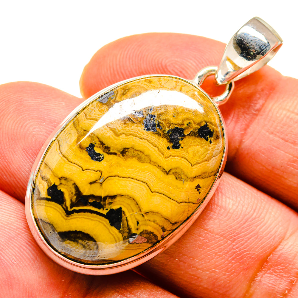Schalenblende Pendants handcrafted by Anasilvercos - PD739924