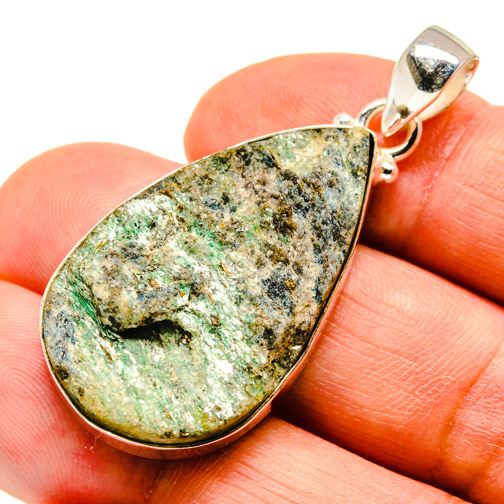 Green Fuchsite Crystal Pendants handcrafted by Anasilvercos - PD741118