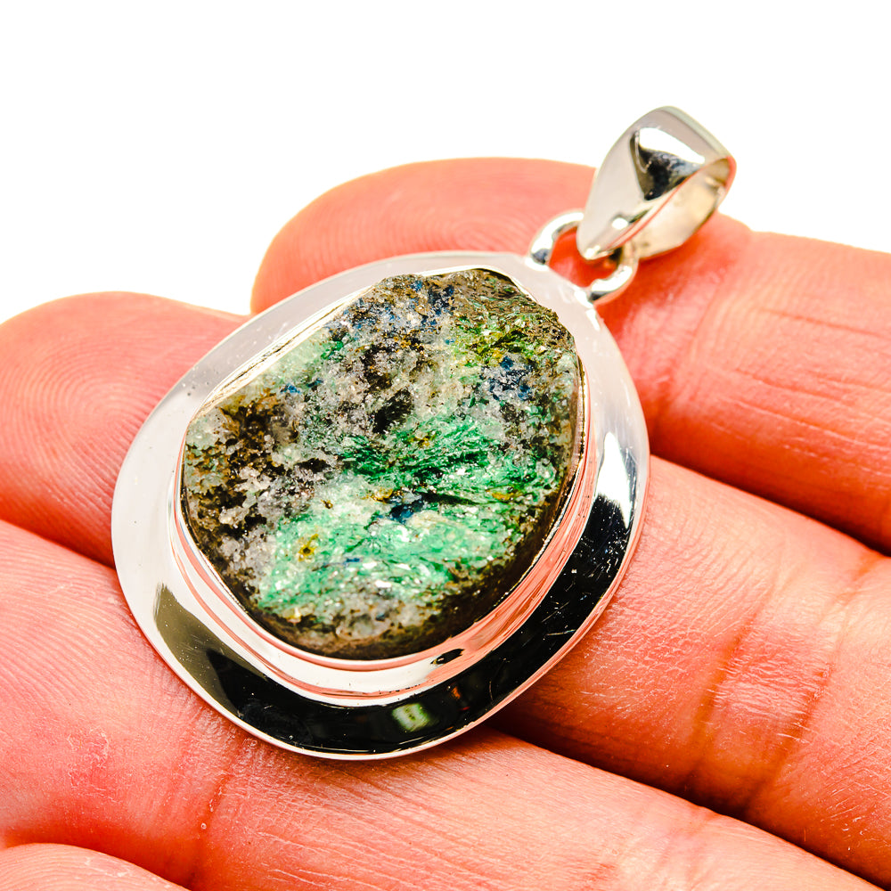 Green Fuchsite Crystal Pendants handcrafted by Anasilvercos - PD741321