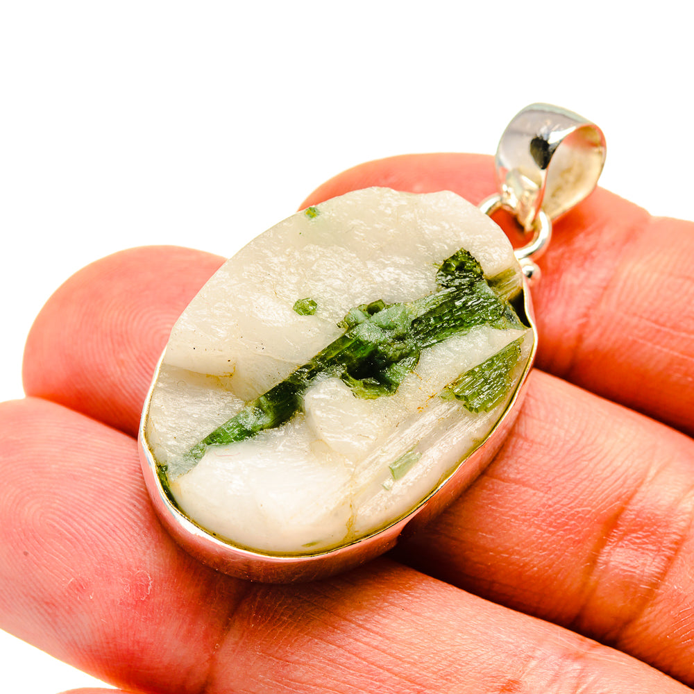 Green Quartz Crystal Pendants handcrafted by Anasilvercos - PD741468