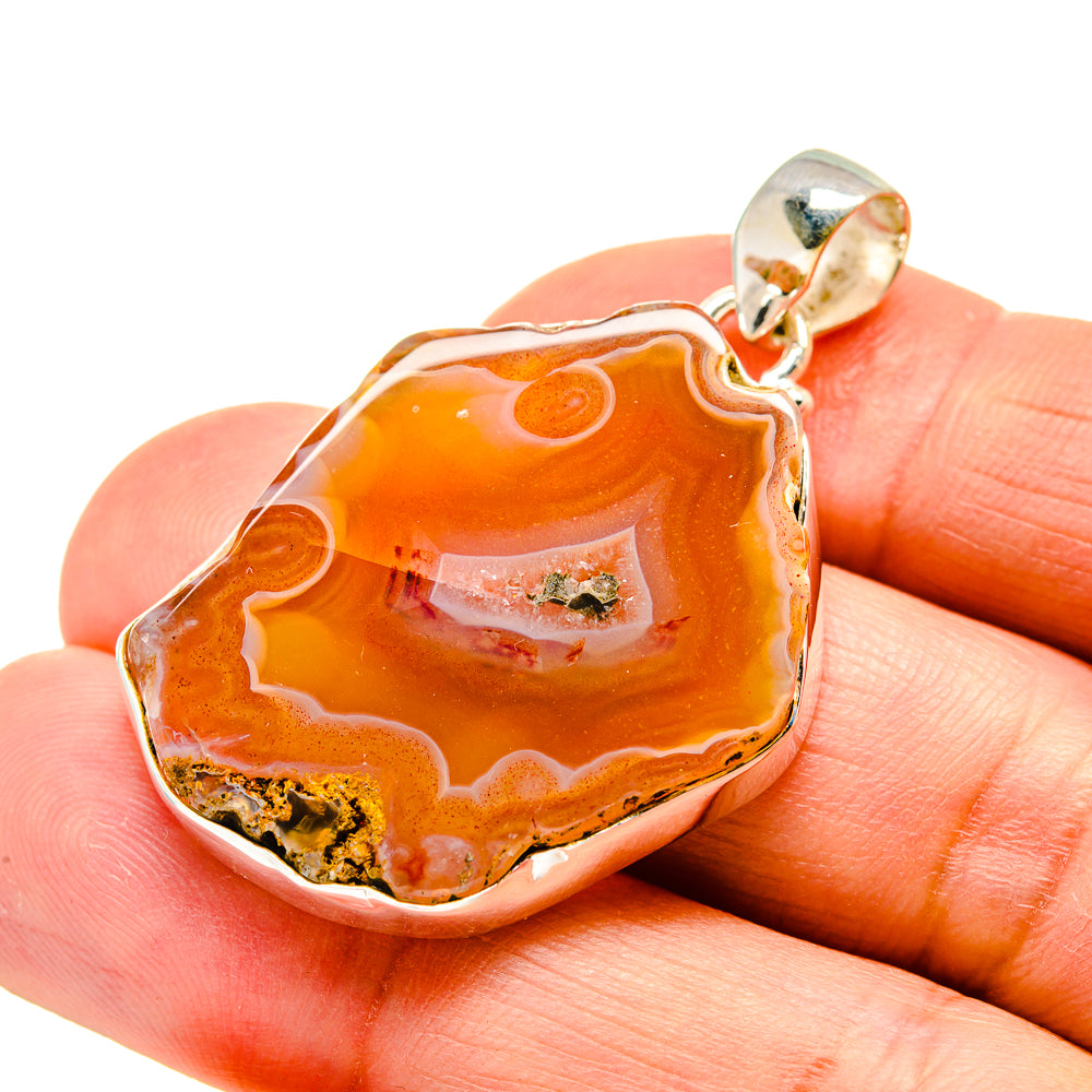 Agate Slice Pendants handcrafted by Anasilvercos - PD742071