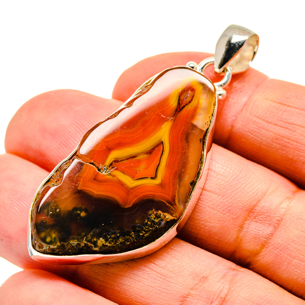 Agate Slice Pendants handcrafted by Anasilvercos - PD742090