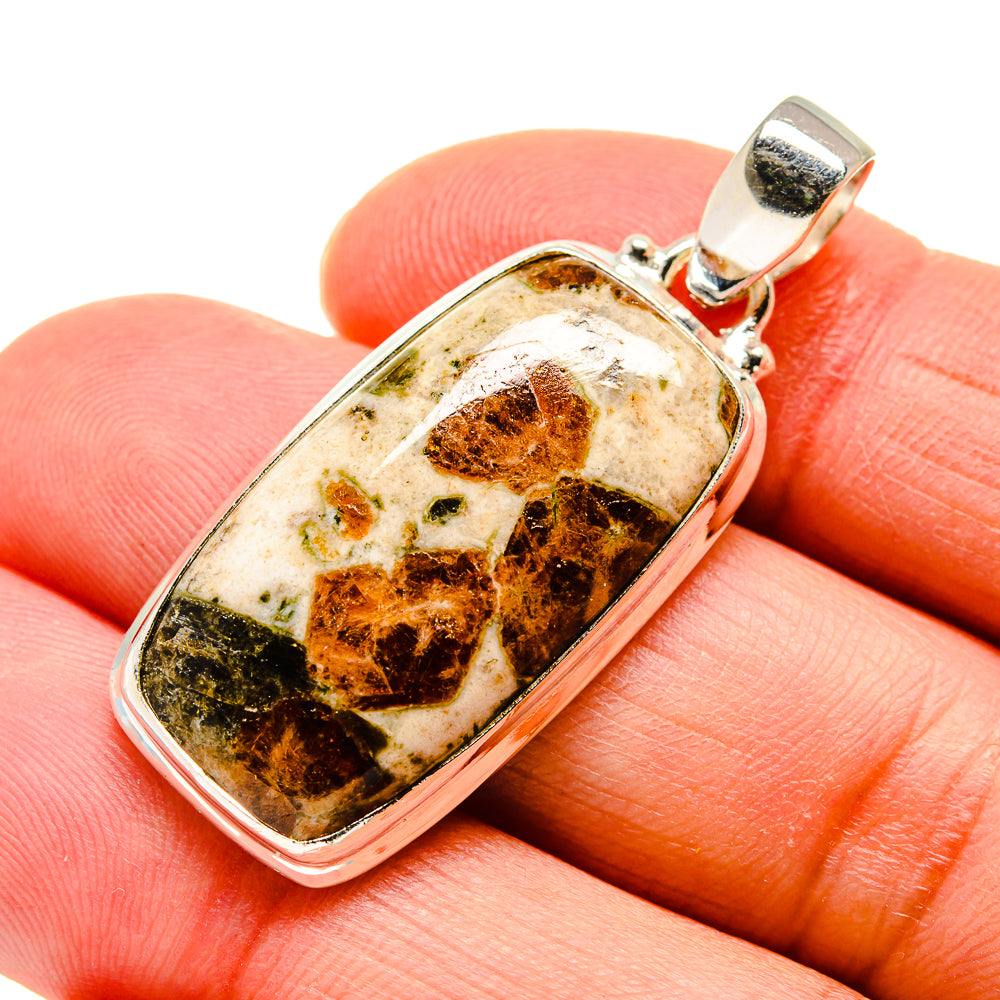 Muscovite Pendants handcrafted by Anasilvercos - PD743622