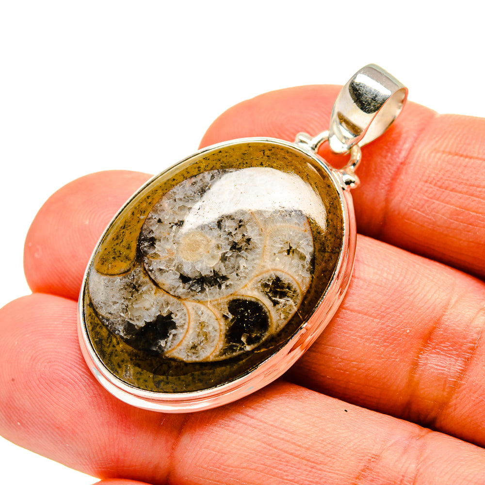 Orthoceras Fossil Pendants handcrafted by Anasilvercos - PD743933