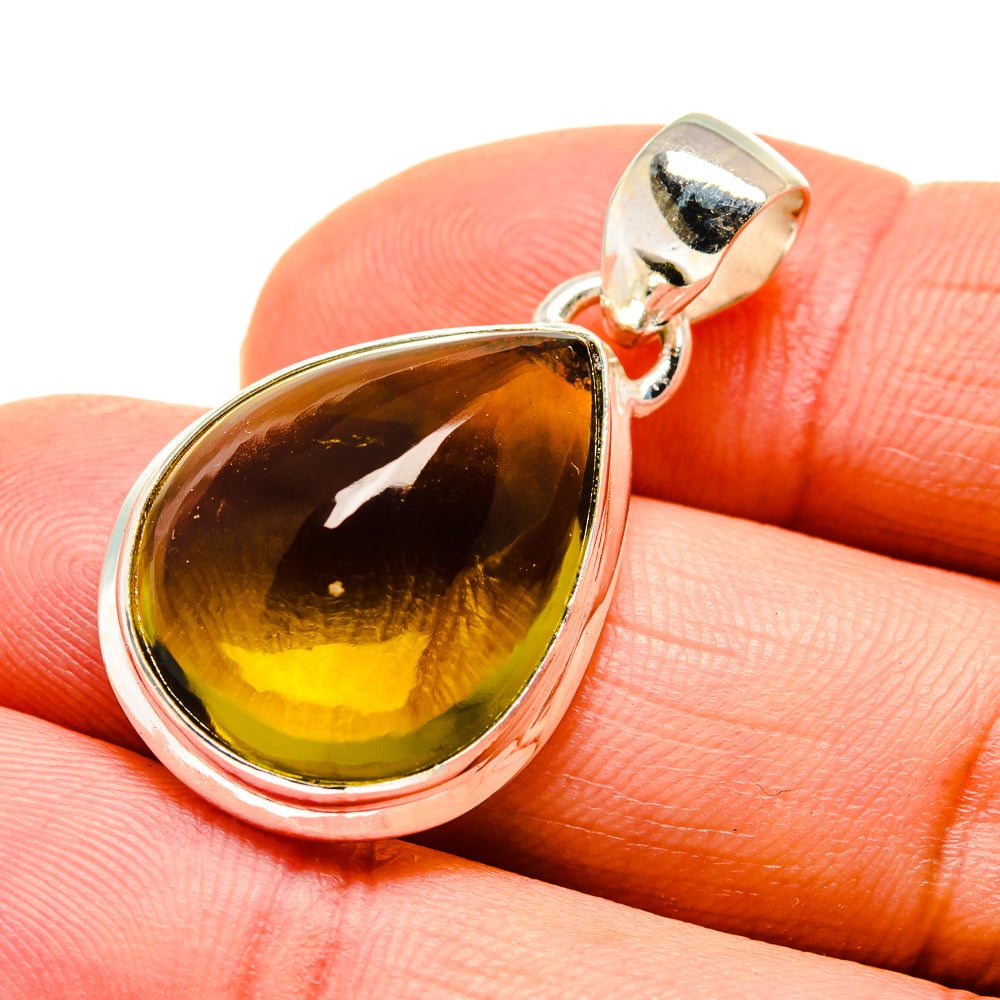 Olive Quartz Pendants handcrafted by Anasilvercos - PD744487