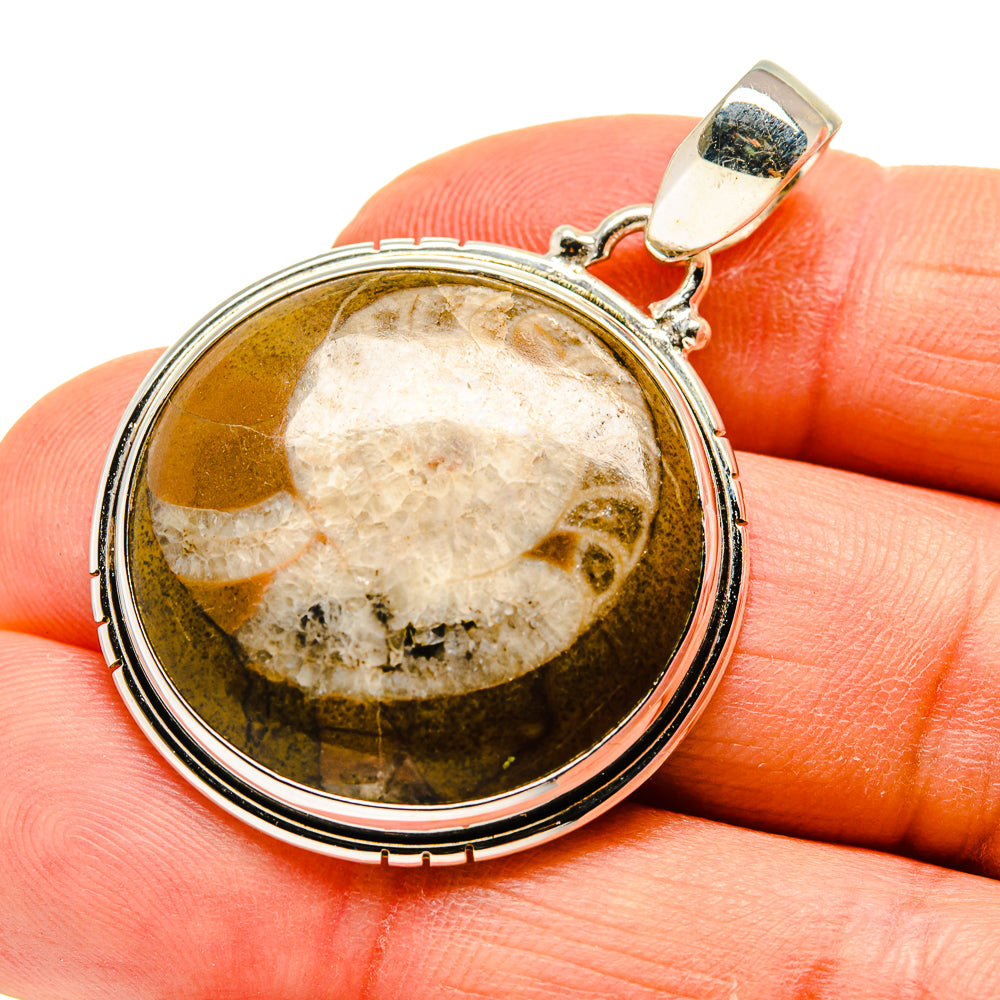 Orthoceras Fossil Pendants handcrafted by Anasilvercos - PD744875