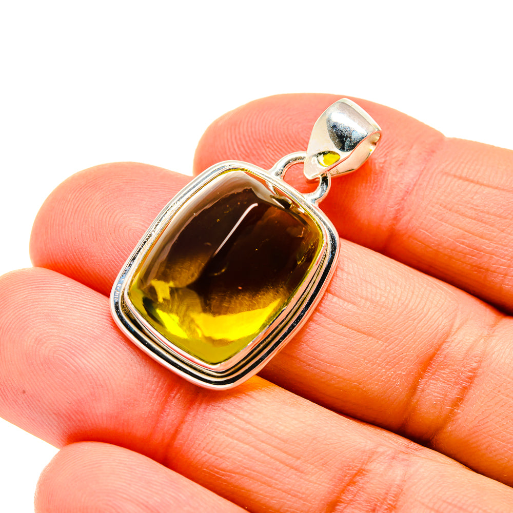 Olive Quartz Pendants handcrafted by Anasilvercos - PD745131