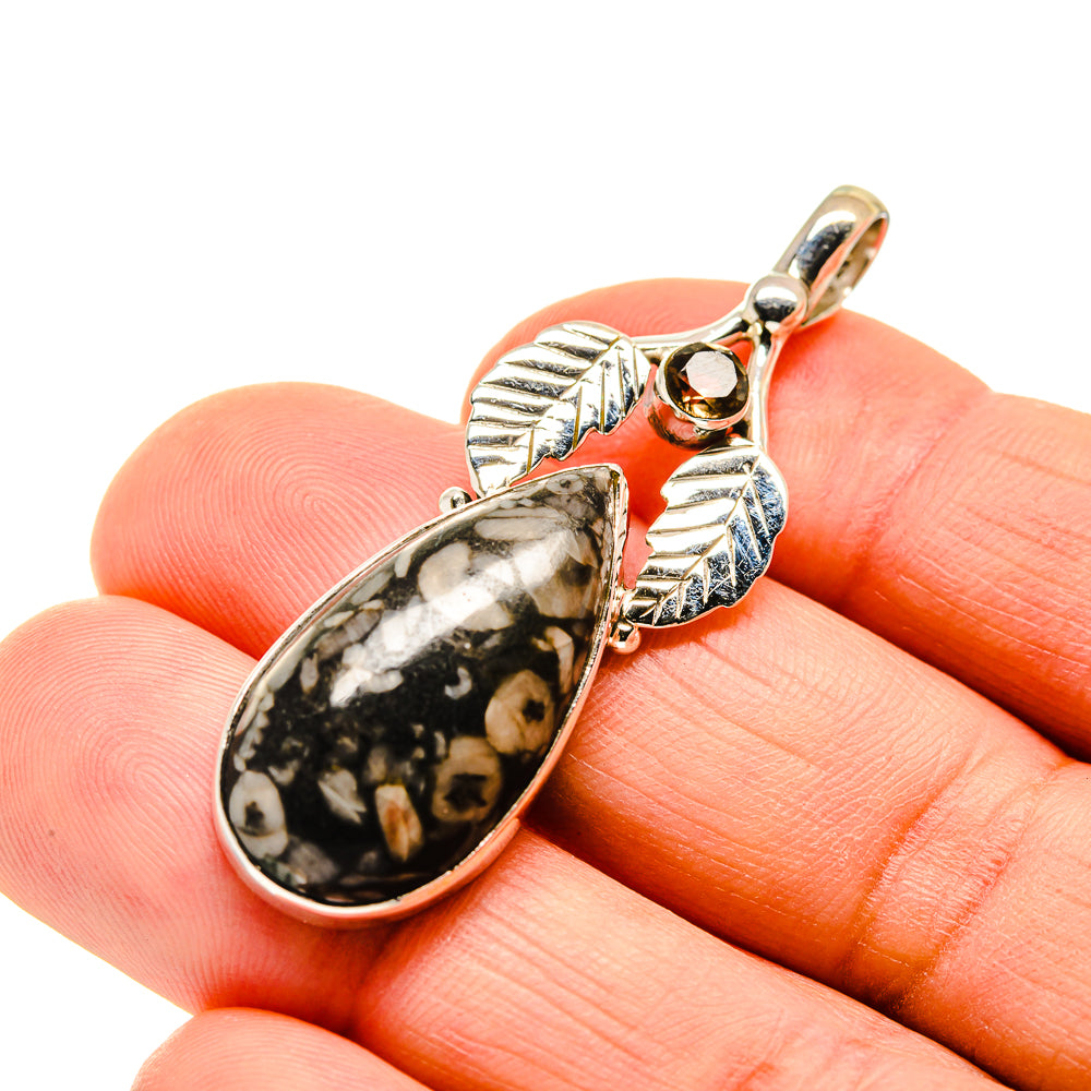 Crinoid Fossil Pendants handcrafted by Anasilvercos - PD745205