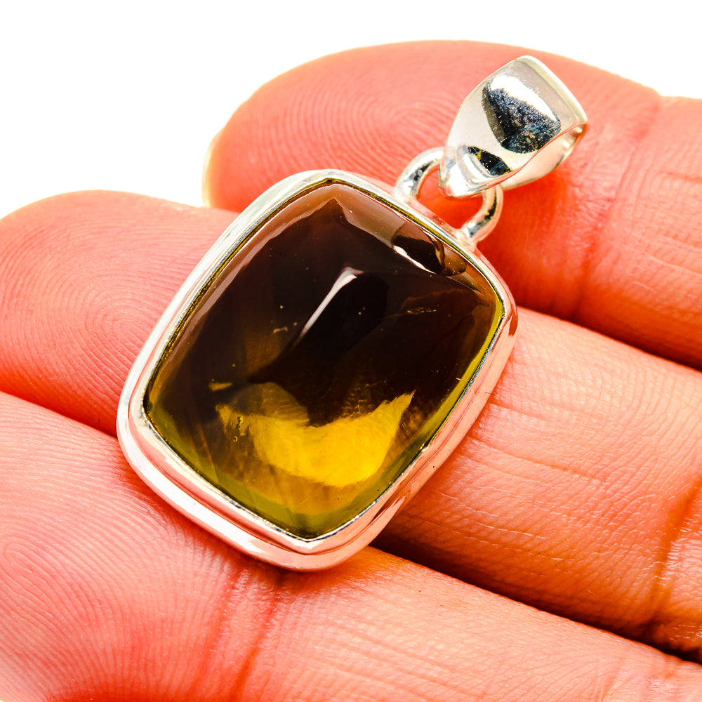 Olive Quartz Pendants handcrafted by Anasilvercos - PD745397