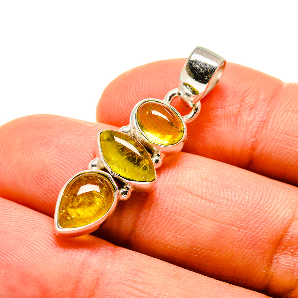Olive Quartz Pendants handcrafted by Anasilvercos - PD745941