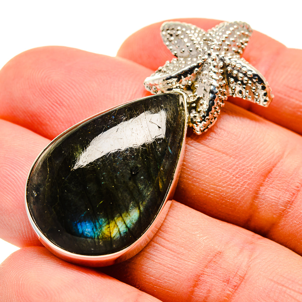 Labradorite Pendants handcrafted by Anasilvercos - PD747086
