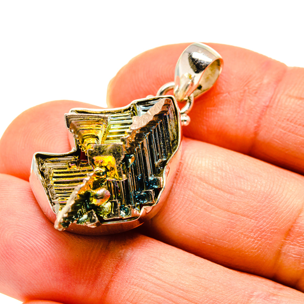 Bismuth Crystal Pendants handcrafted by Anasilvercos - PD747414