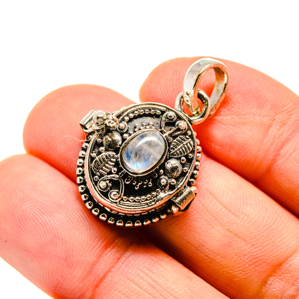 Rainbow Moonstone Pendants handcrafted by Anasilvercos - PD747796