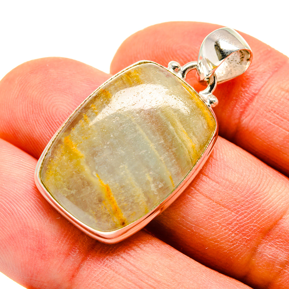 Green Fluorite Pendants handcrafted by Anasilvercos - PD747915