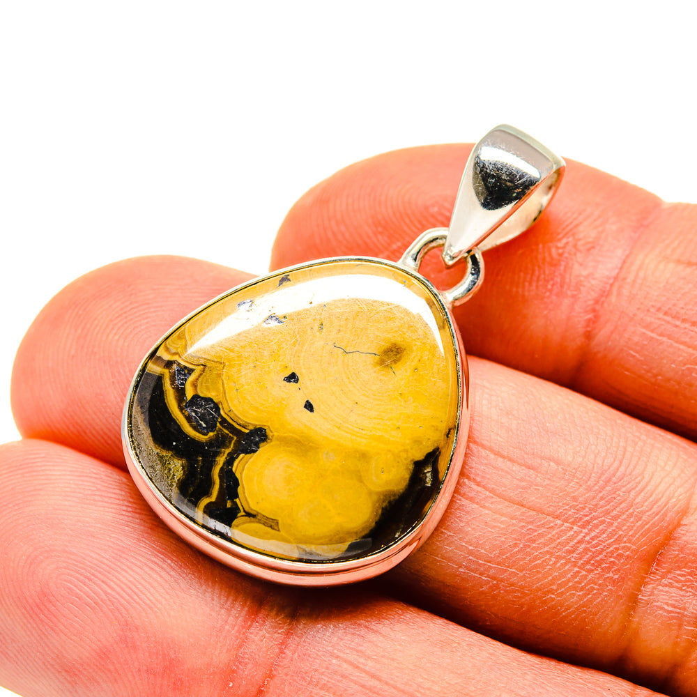 Schalenblende Pendants handcrafted by Anasilvercos - PD748377