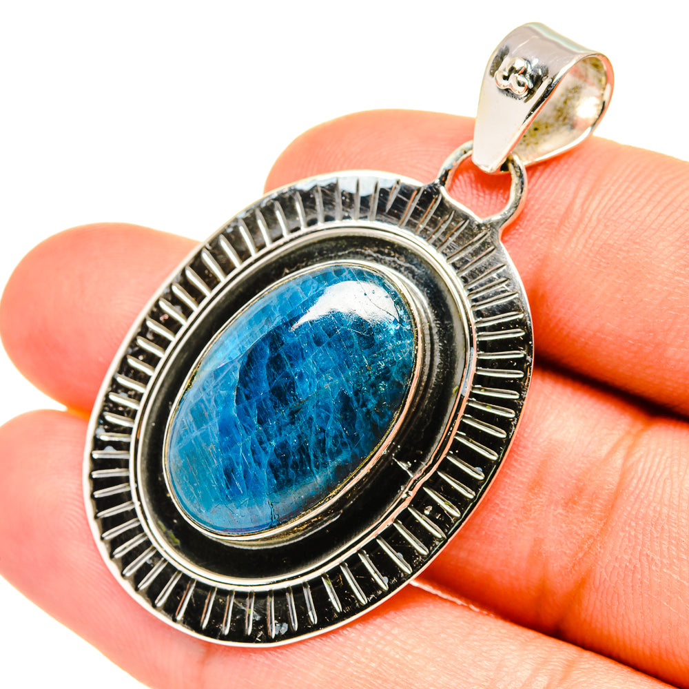 Apatite Pendants handcrafted by Anasilvercos - PD7487