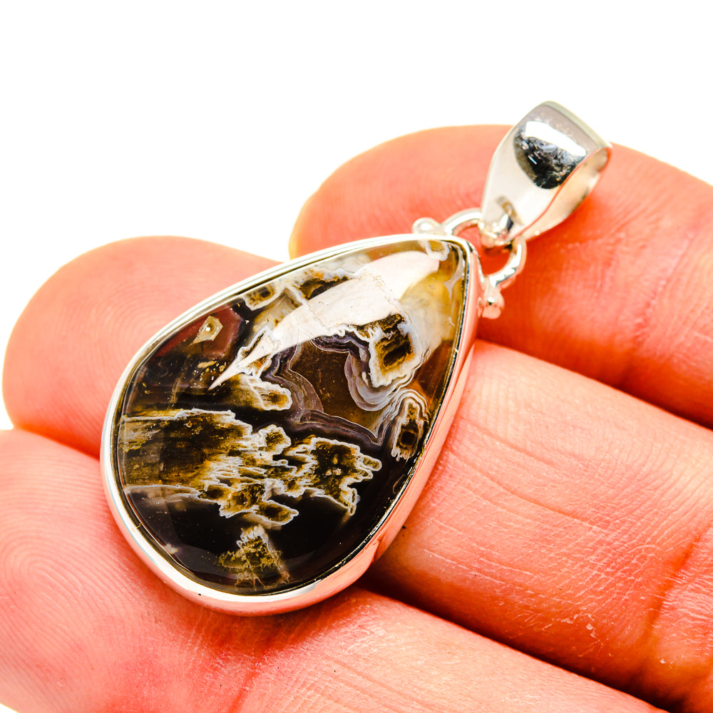Turkish Tube Agate Pendants handcrafted by Anasilvercos - PD748929