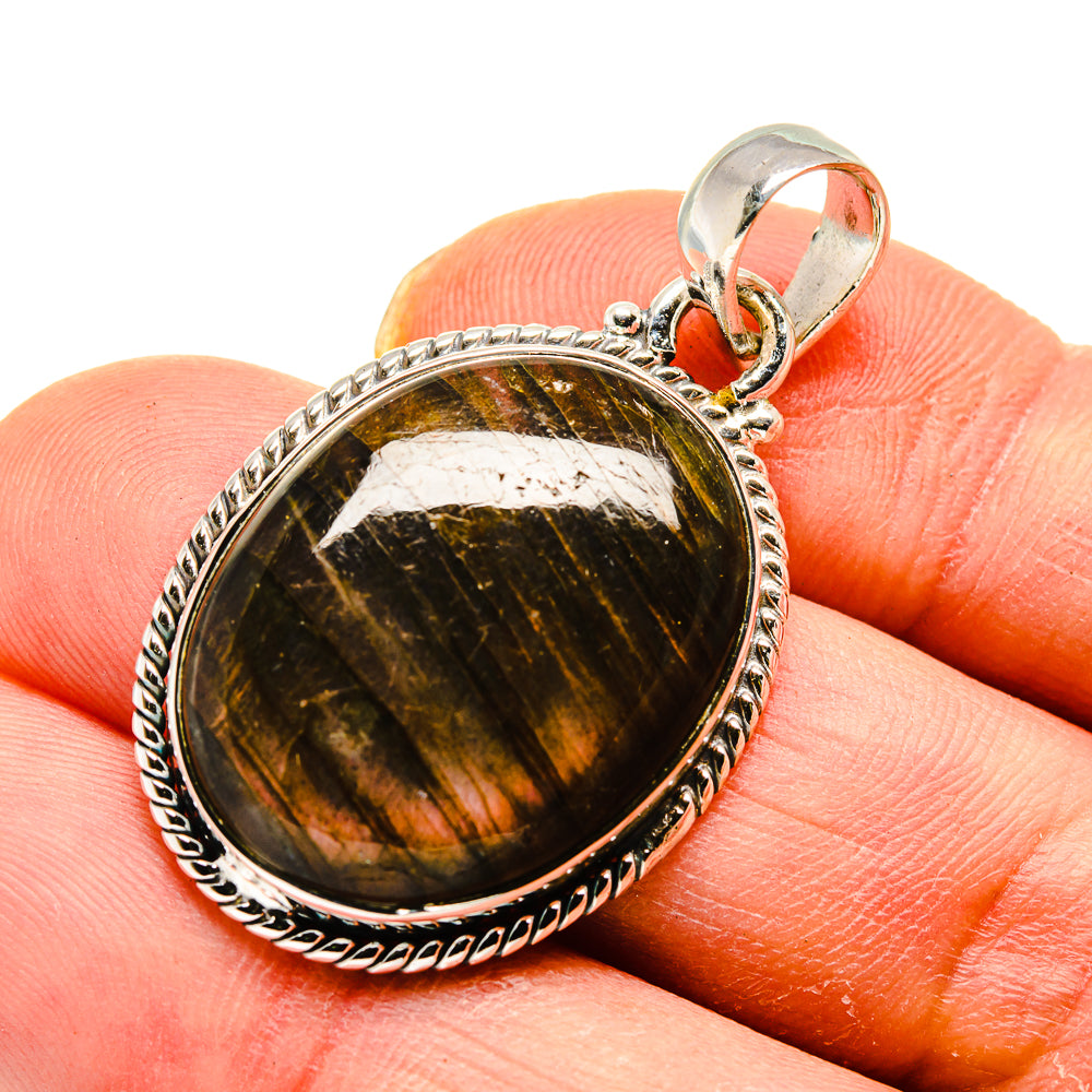 Labradorite Pendants handcrafted by Anasilvercos - PD748936