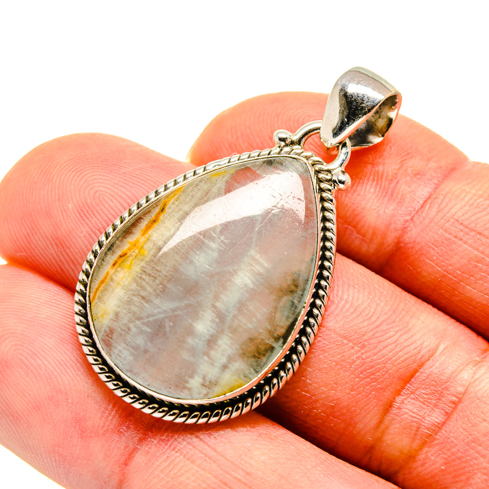 Green Fluorite Pendants handcrafted by Anasilvercos - PD748973