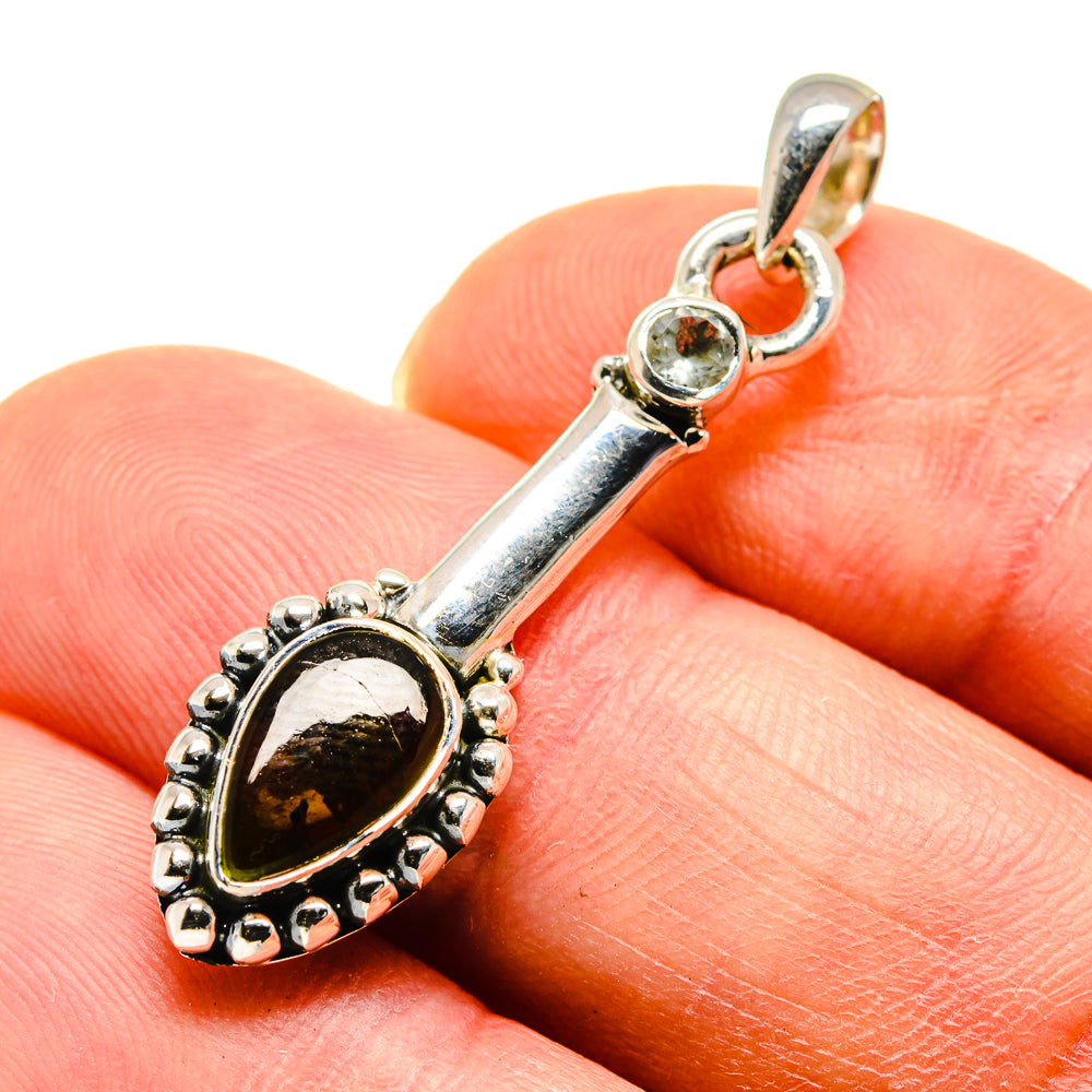 Green Tourmaline Pendants handcrafted by Anasilvercos - PD748994