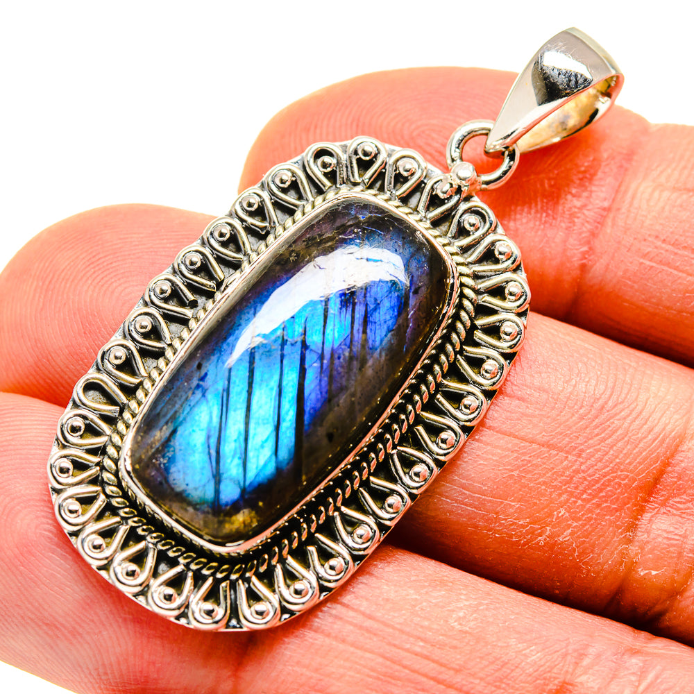 Labradorite Pendants handcrafted by Anasilvercos - PD749234