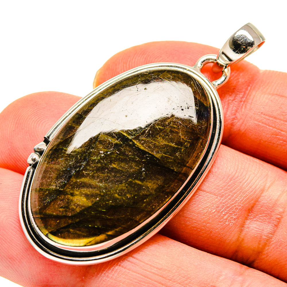 Labradorite Pendants handcrafted by Anasilvercos - PD749638