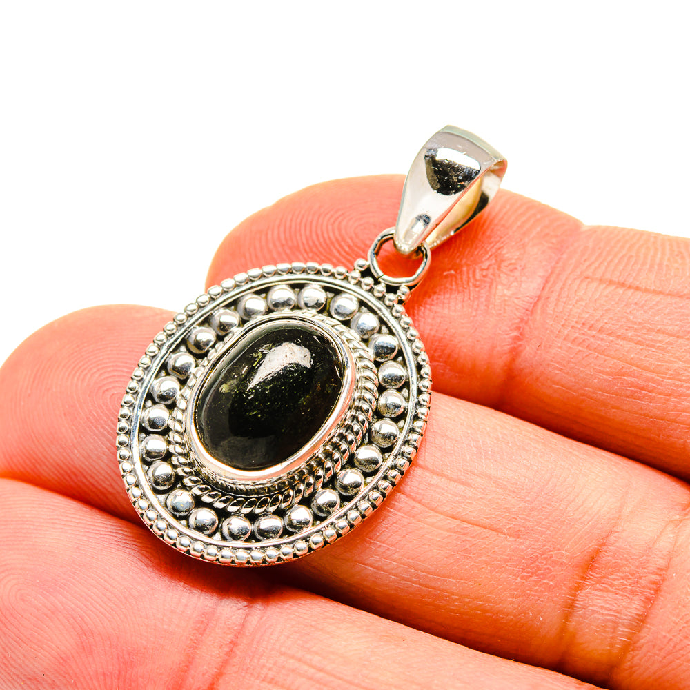 Star Diopside Pendants handcrafted by Anasilvercos - PD750517