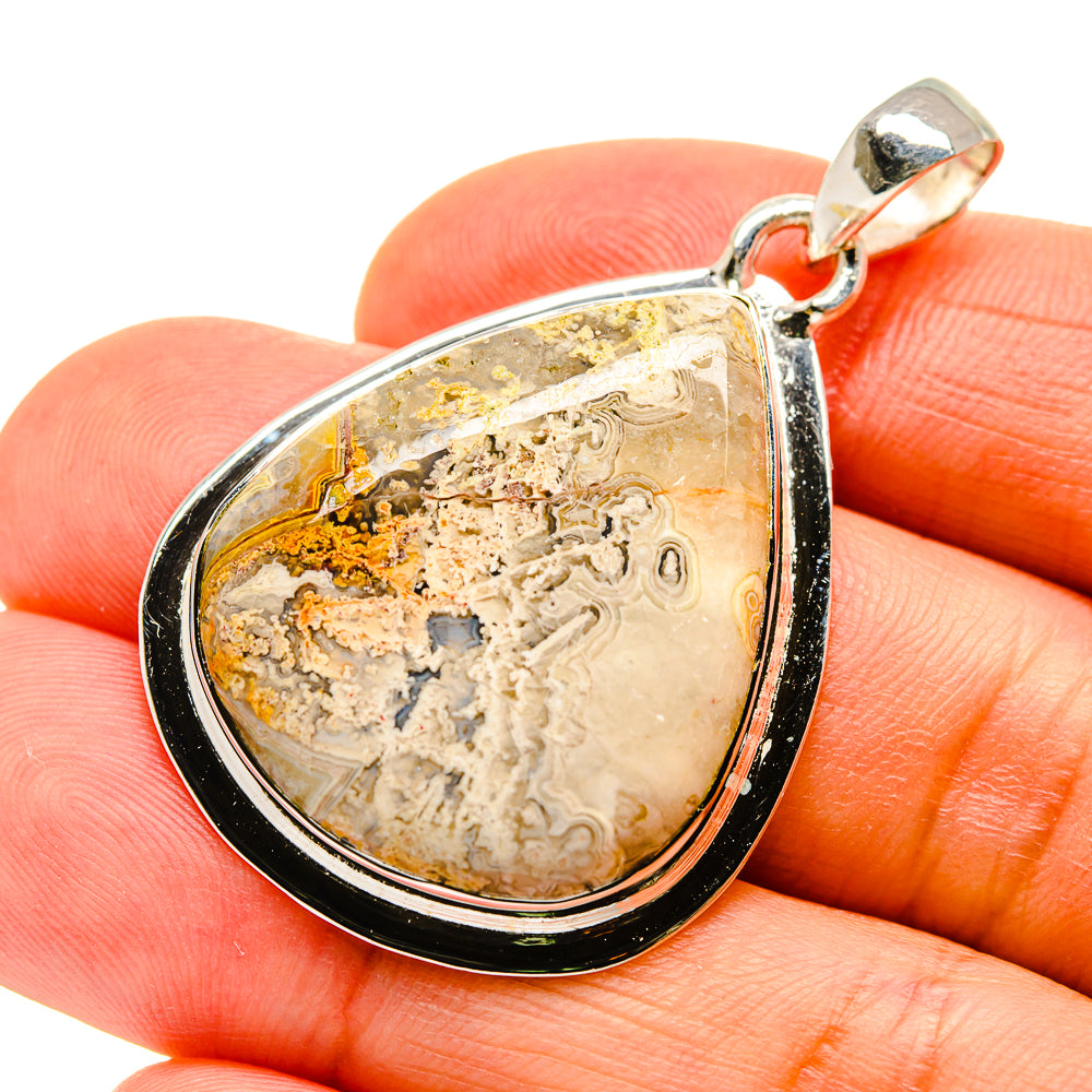 Laguna Lace Agate Pendants handcrafted by Anasilvercos - PD750541