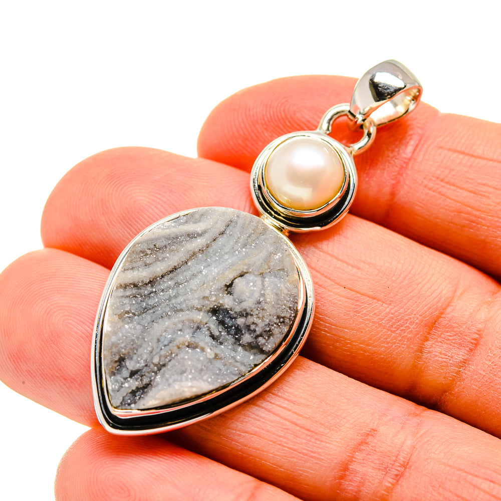Desert Druzy Pendants handcrafted by Anasilvercos - PD750736