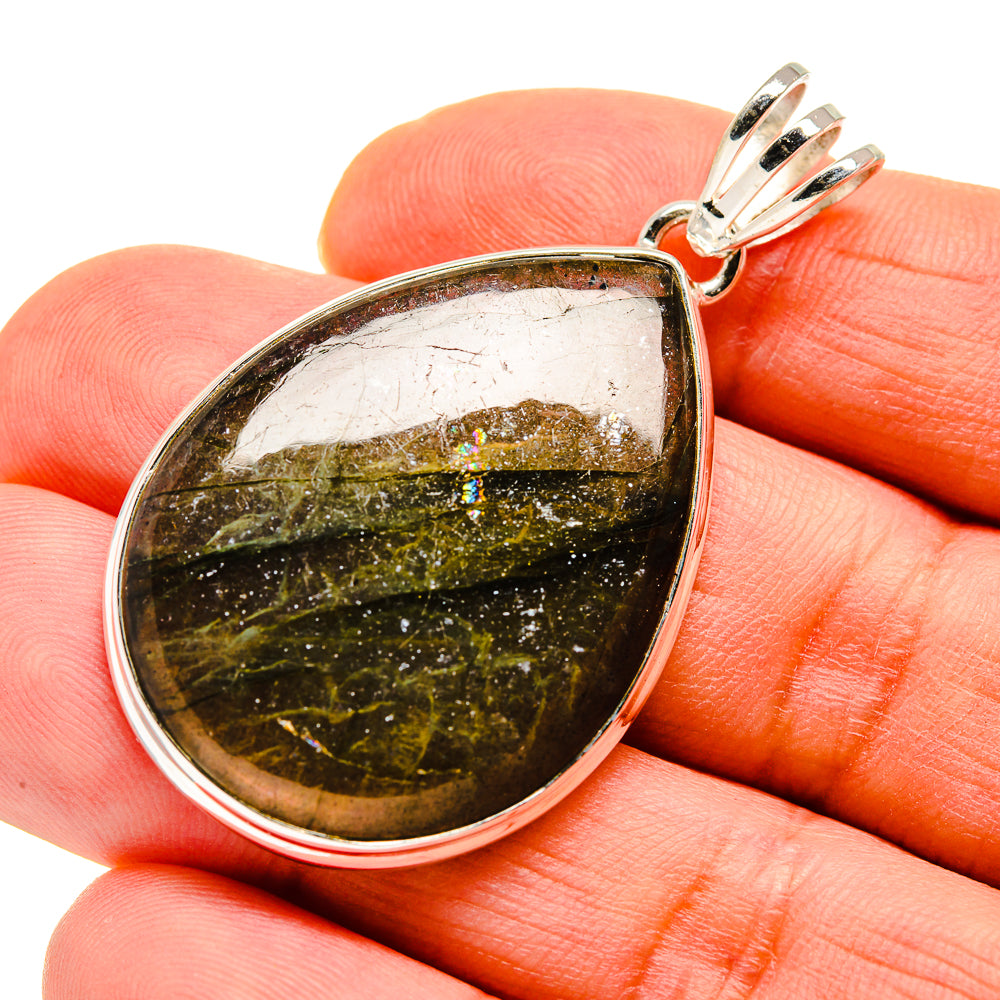 Labradorite Pendants handcrafted by Anasilvercos - PD751155