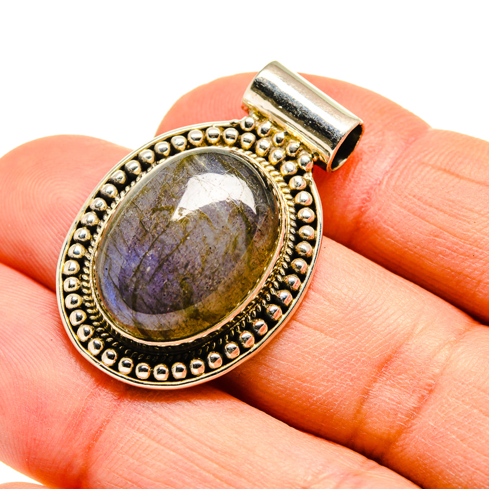 Labradorite Pendants handcrafted by Anasilvercos - PD751341