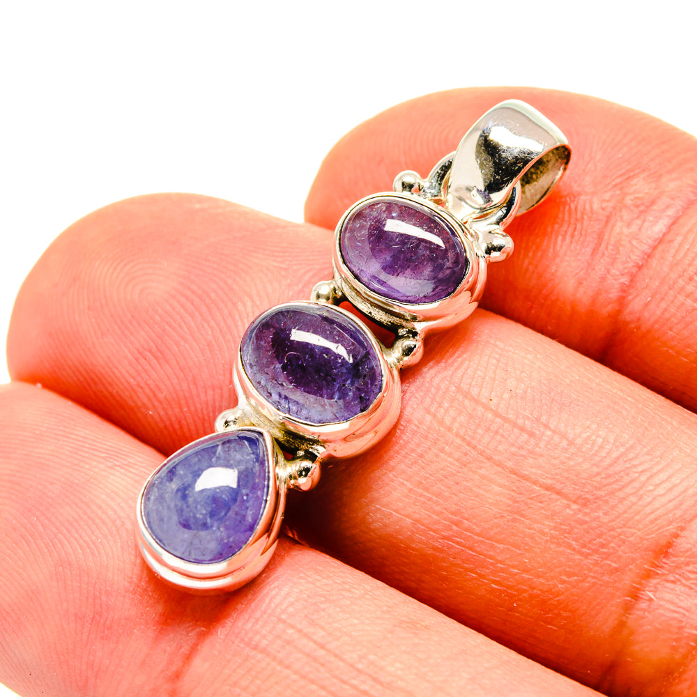 Tanzanite Pendants handcrafted by Anasilvercos - PD751607