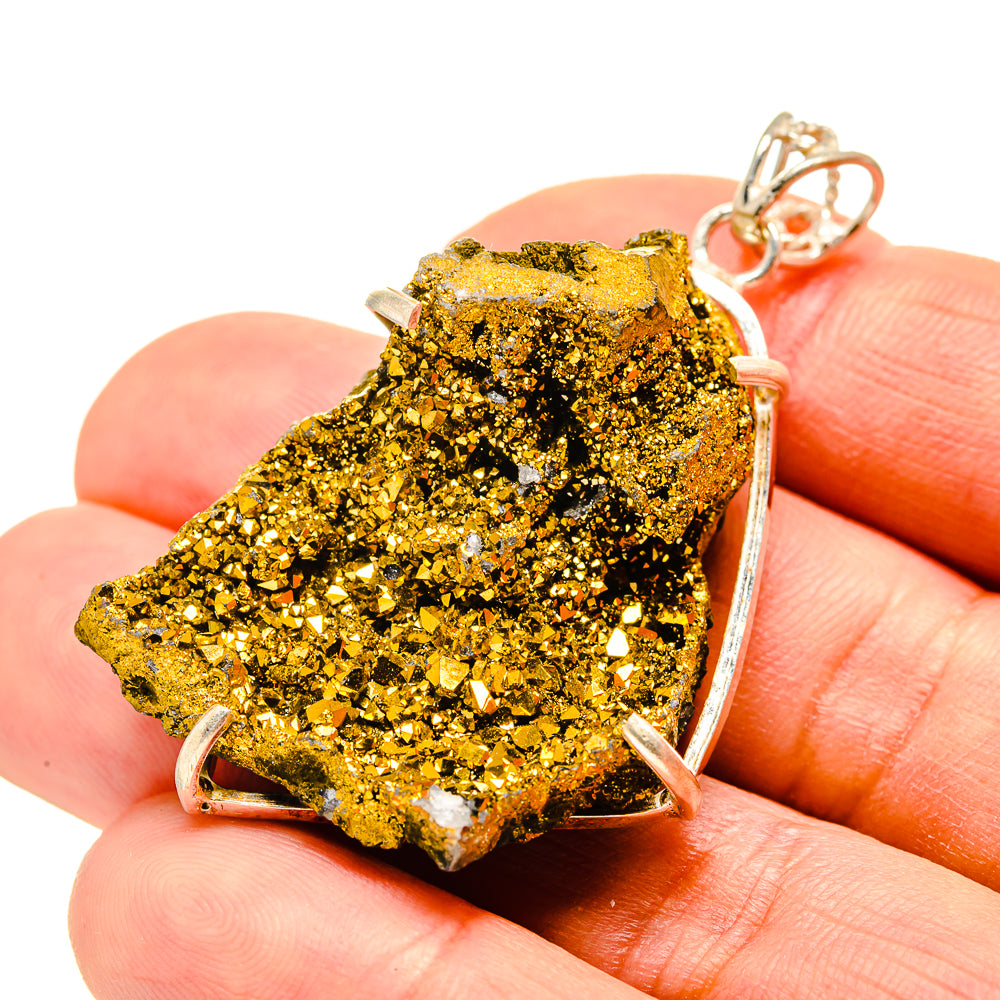 Gold Druzy Pendants handcrafted by Anasilvercos - PD751767