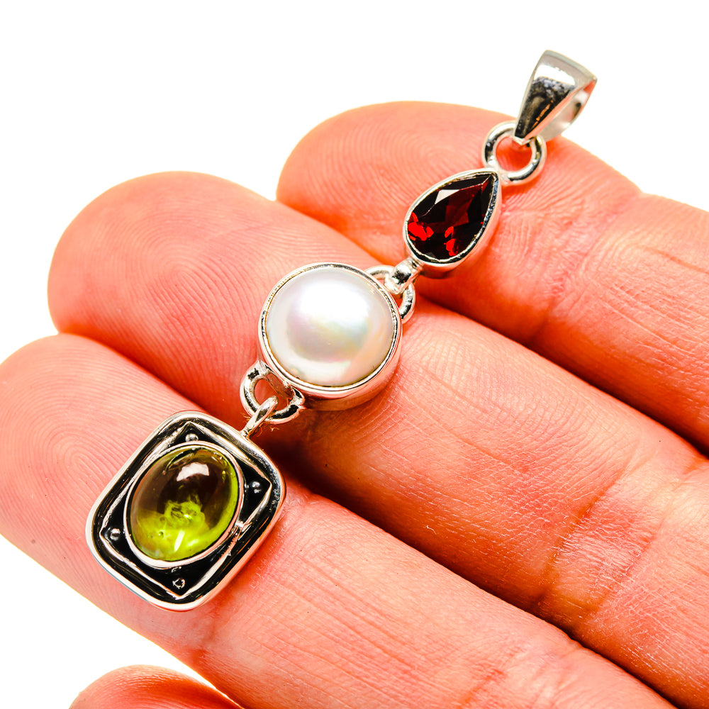 Green Tourmaline Pendants handcrafted by Anasilvercos - PD751868