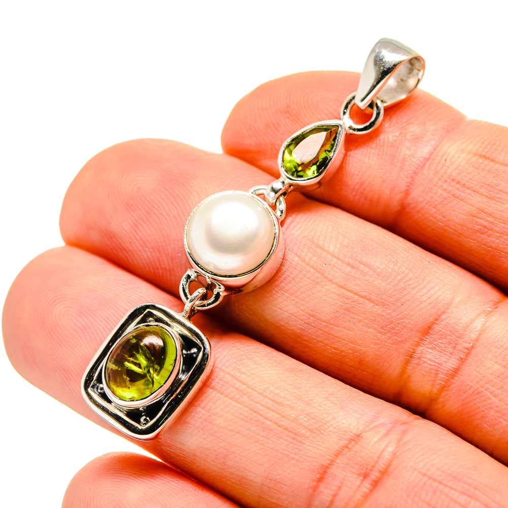 Peridot Pendants handcrafted by Anasilvercos - PD752466